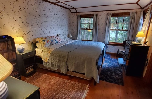 Sunapee Casa | Rare Gem on Lake Sunapee Great for Family Reunions