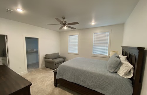 Starkville Condominio | Quiet, family-sized condo less than 2 miles from University!