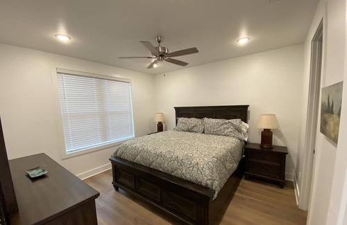 Starkville Condominio | Quiet, family-sized condo less than 2 miles from University!