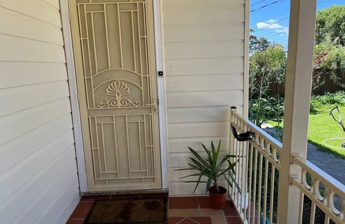 Cabramatta West Casa | Comfortable house @Mt Pritchard