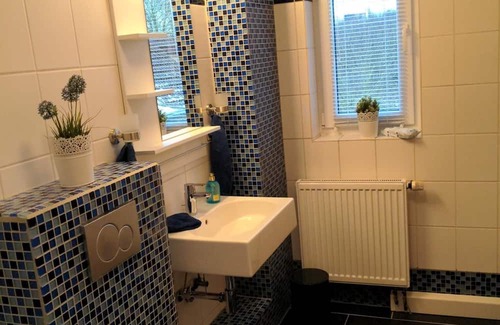 Grebenstein Apartamento | Ferienwohnung im Grünen