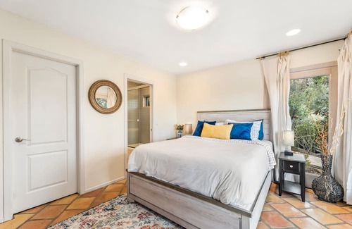 Valley Center Complejo | Private Home on 9 Acres, View. Salt Water Pool & Spa. CLEAN FEE WAIVED