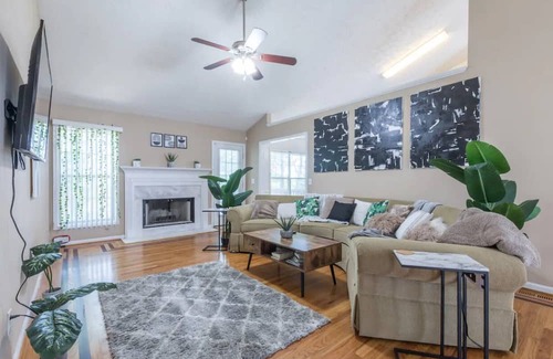 Somerset Casa | Opuluxe Exquisite Houston Stays