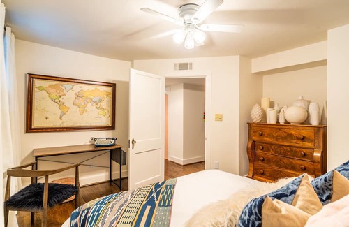 Poncey-Highland Apartamento | Explore ATL and the Beltline by foot from your boho chic retreat. Pet-friendly!