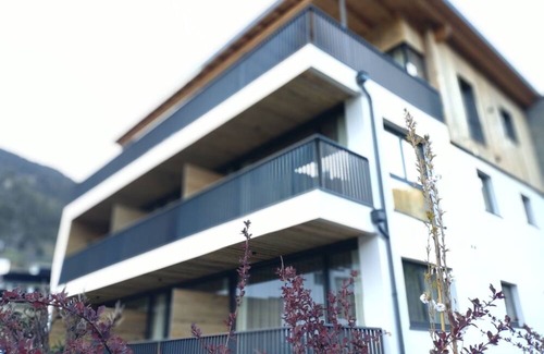Prutz Apartamento | Wohnung Leona mit Südseitigem Balkon - Aenna Apart