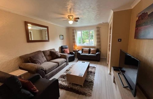 East End Casa | Spacious home near Glasgow Green