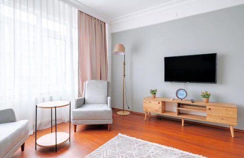 Moda Apartamento | Flat w Balcony 8 min to Kadikoy Square