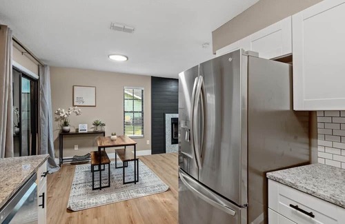 Odessa Casa | Bring Your Boat, Kids, & Pets