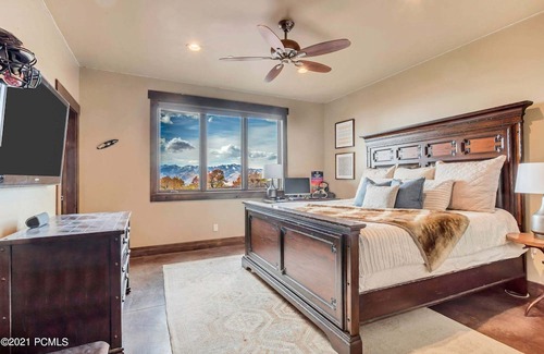 Stagecoach Estates Casa | Park City home close to skiing, shopping, snowmobiling, Sundance and Main Street