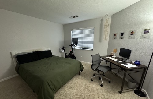 Modesto Casa | Cozy home in North Modesto