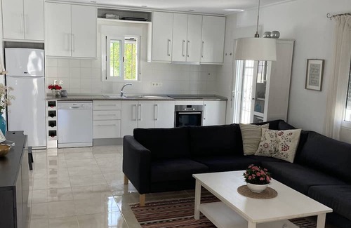 El Chaparral Villa | Spacious Villa with private pool - Torrevieja