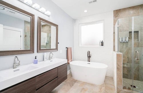 Durham Casa | The High Rise -Near Duke