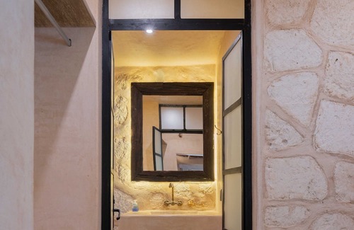 Francisco Uh May Villa | Casa Uh