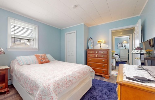 Brigantine Cabaña | Excellent location!! Beach House 2 Blocks from the beach! Pet Friendly🐶