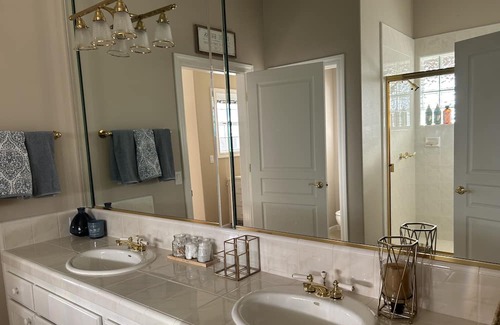 Penn Valley Casa | Beautiful Lakeview 2 bed/1 bath in the lovely Lake Wildwood gated community!