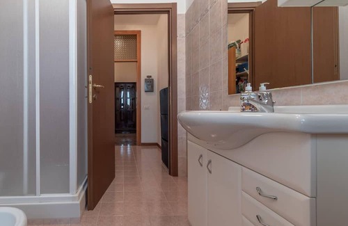 Urbisaglia Apartamento | Sunrise Hill Holiday Home - Sunrise Hill Holiday H