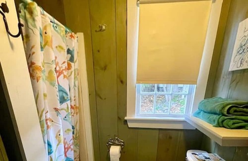 Vinalhaven Casa | The Stone Cutters Cottage