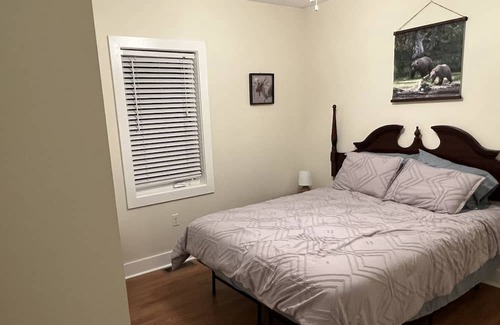 North East Apartamento | Vines and Lines. Entire Guest Suite in PA Wine Country.