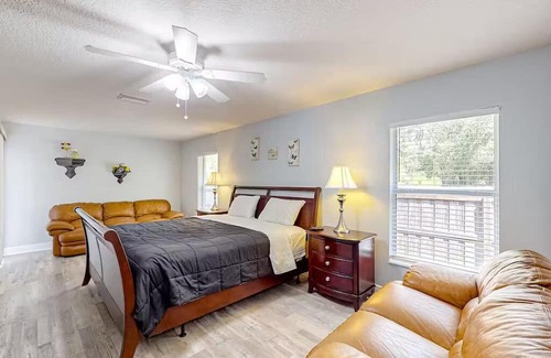 Summerfield Casa | Never Ending Summer - Summerfield, FL