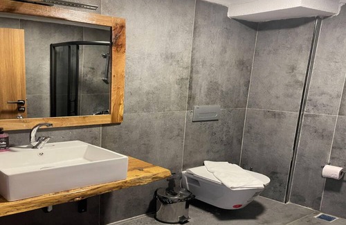 Altinova Casa | Tranquil Bungalow w Pool and Garden in Nature