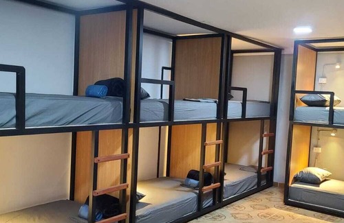 Santa Cruz Hotel | Hostal Backpackers Travelero