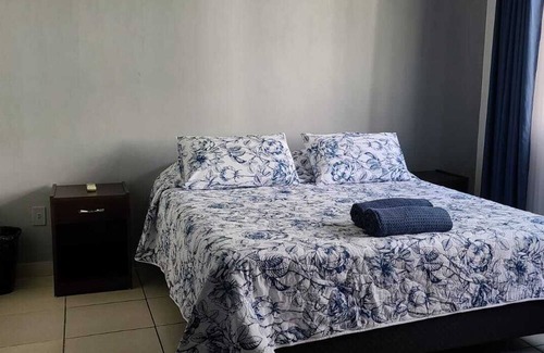 Santa Cruz Hotel | Hostal Backpackers Travelero