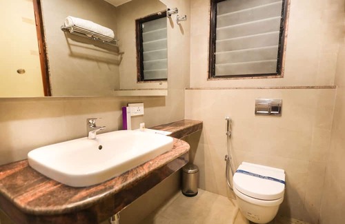 Madurai Main Hotel | Hotel Grand Sabarees