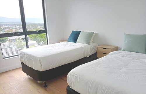 Blackbutt Casa | Modern Three Bedroom Townhouse at Shellharbour