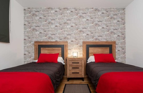 Arinsal Apartamento | Un Invierno Inolvidable a Pie De Pistas 2HAB PK