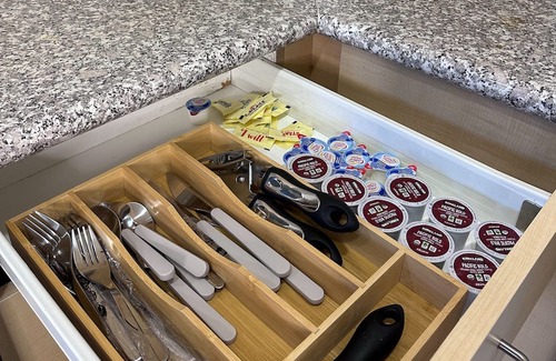 Pasadena Apartamento | Spacious Retro High Ceiling Home 3 mins to Oldtown