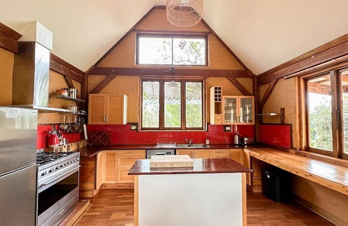 Beechworth Casa | Rustic Retreat - A Cyclist's Paradise!