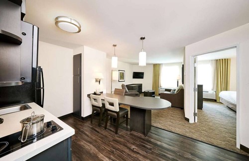 Huntsville Casa | Ensuring a Very Comfortable & Memorable Stay! 3 Comfortable Units, Pets Allowed