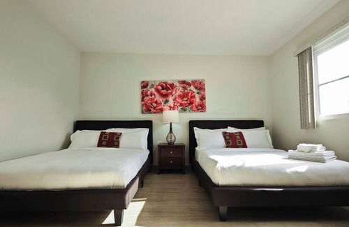 Tamuning Apartamento | Luxury 3BD/2BA Condo - Unit 205 Tumon Isa