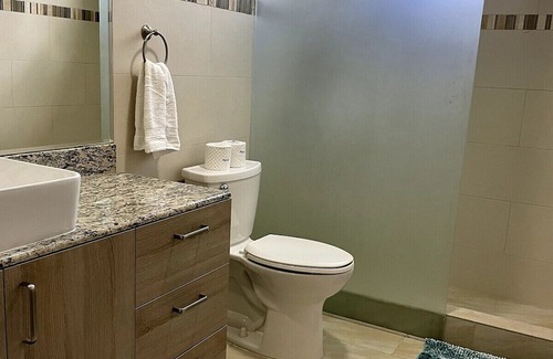 Tumon Apartamento | Luxury 3BD/2BA Condo - Unit 101 Tumon Isa