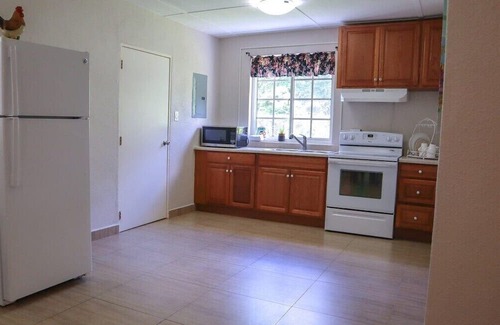 Tamuning Casa | Beachfront 3BR/2BA - Unit 243 Ocean Villa