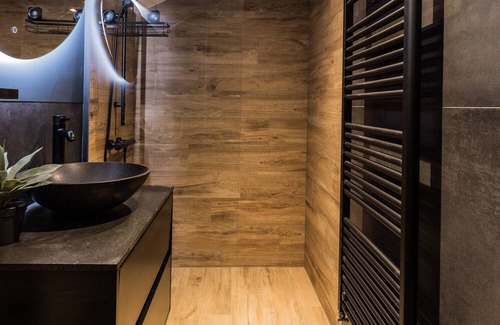 Zuidwal Apartamento | Haya Historic - 'malbec'