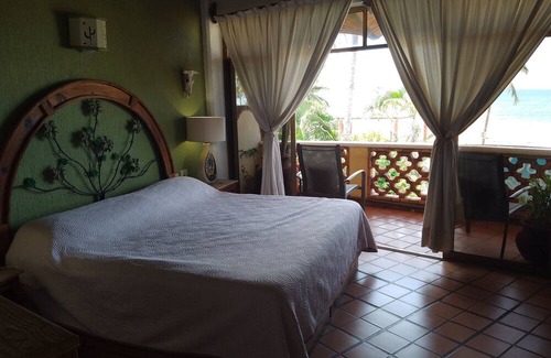 Rincón de Guayabitos Hotel | Villa Corona del Mar