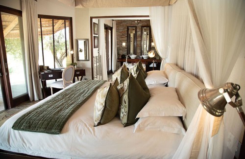 Thorny Bush Game Reserve Cabina | Makanyi Private Game Lodge
