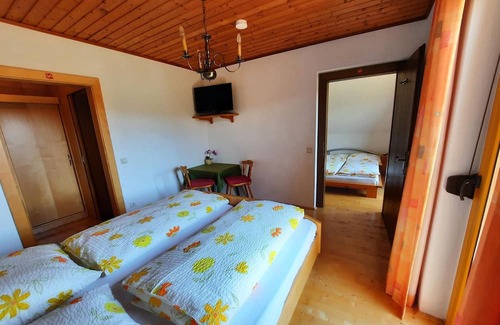 Feldkirchen in Kaernten Apartamento | Ferienwohnung Seeblick, 2 Schlafräume - Pension Hecher