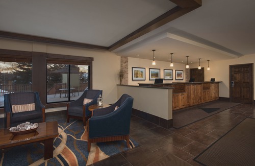 Vail Hotel | Marriott's StreamSide Douglas at Vail
