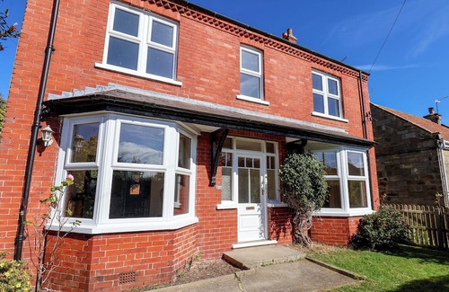 Ellerby Cabaña | THE MANSE, pet friendly, character holiday cottage in Whitby