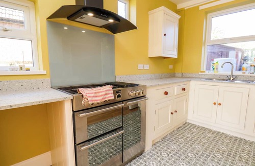Ellerby Cabaña | THE MANSE, pet friendly, character holiday cottage in Whitby