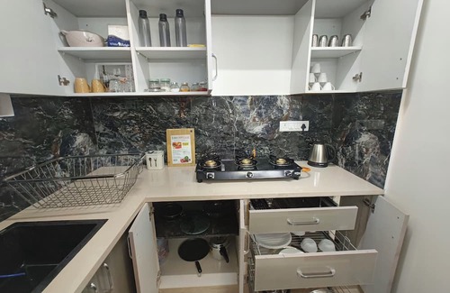 Agara Apartamento | Peaceful 1BHK with Balcony, Wifi