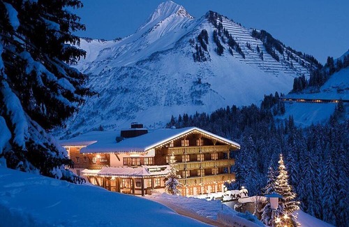 Damuels Casa | Double room Alpine Liefstyle with half board - Berghotel Madlener