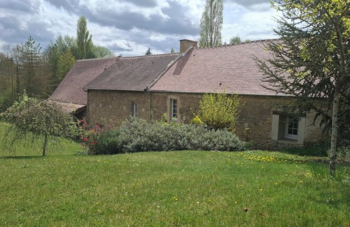 Vieux-Fume Casa | Gîte La Cauvignyere