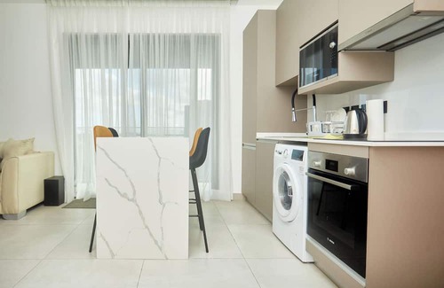 Roman Ridge Condominio | Nova Roman Ridge - PH Level