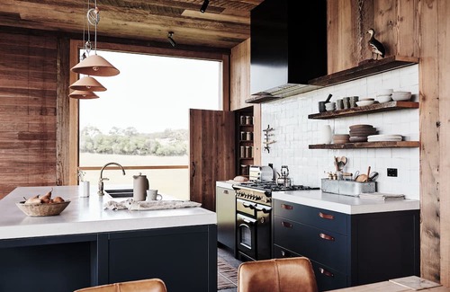 Wensleydale Casa | Rustic Luxury off The Great Ocean Road in Victoria Australia