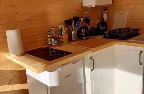 Saint-Just-de-Claix Casa | Chalet and terrace perched in the trees