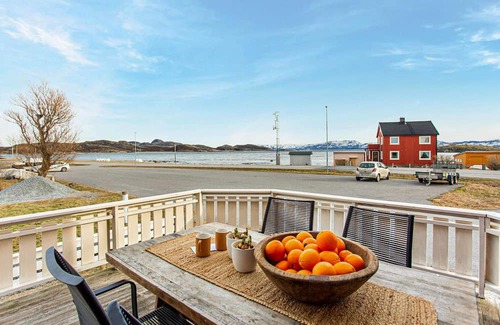 Abelvær Casa | Lovely home in Abelvær with WiFi