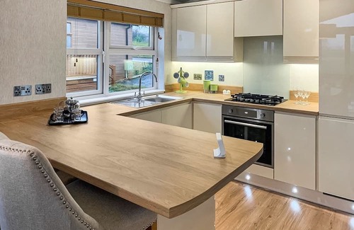 Tunstall Chalet De Esquí | 2 bedroom accommodation in Tunstall, Richmond